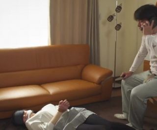 Chồng đi làm vợ ở nhà bị tội phạm vượt ngục hãm hiếp