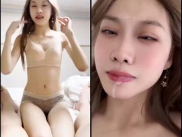 Địt em teen lồn non xinh tươi rồi bắn vào miệng em