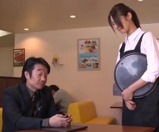 Đụ nữ nhân viên mới vào làm