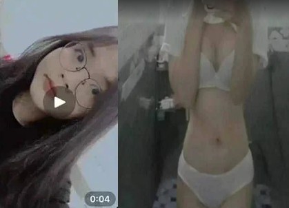 Thân mật với nàng trẻ tuổi đầy sức hút